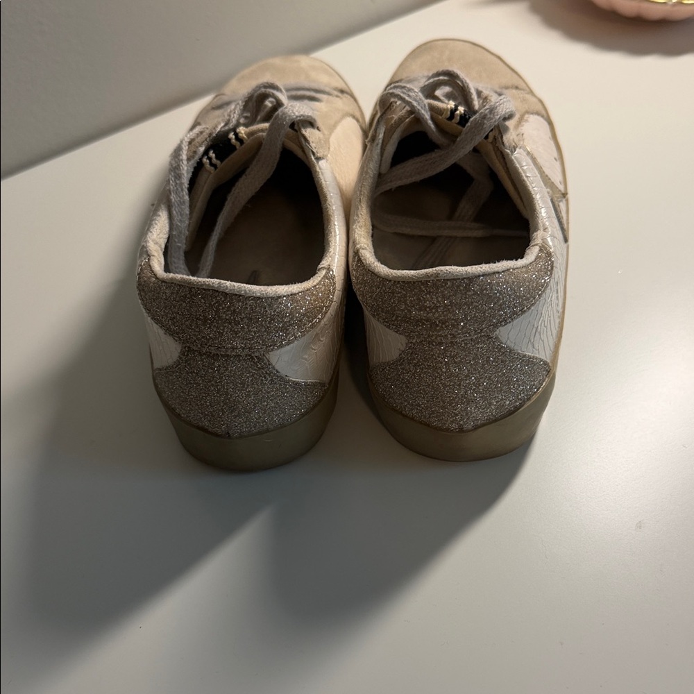 ShuShop Gold Star Sneakers - Picture 4 of 4